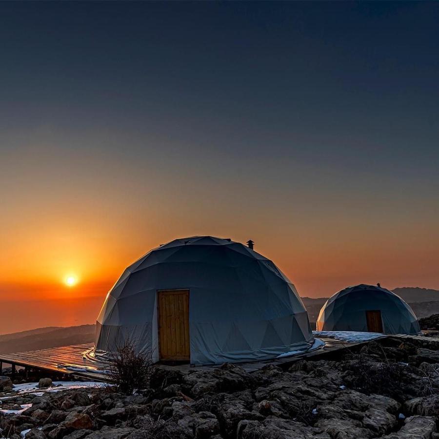 Odom Retreat Hotel Mzaar Kfardebian Buitenkant foto